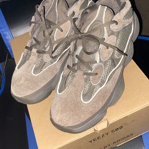 Yeezys 500